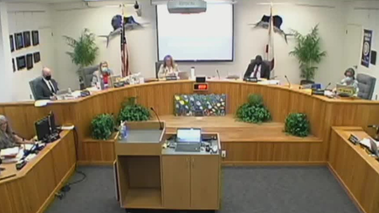 wptv-martin-county-school-district-meeting-7-21-20 (2).jpg