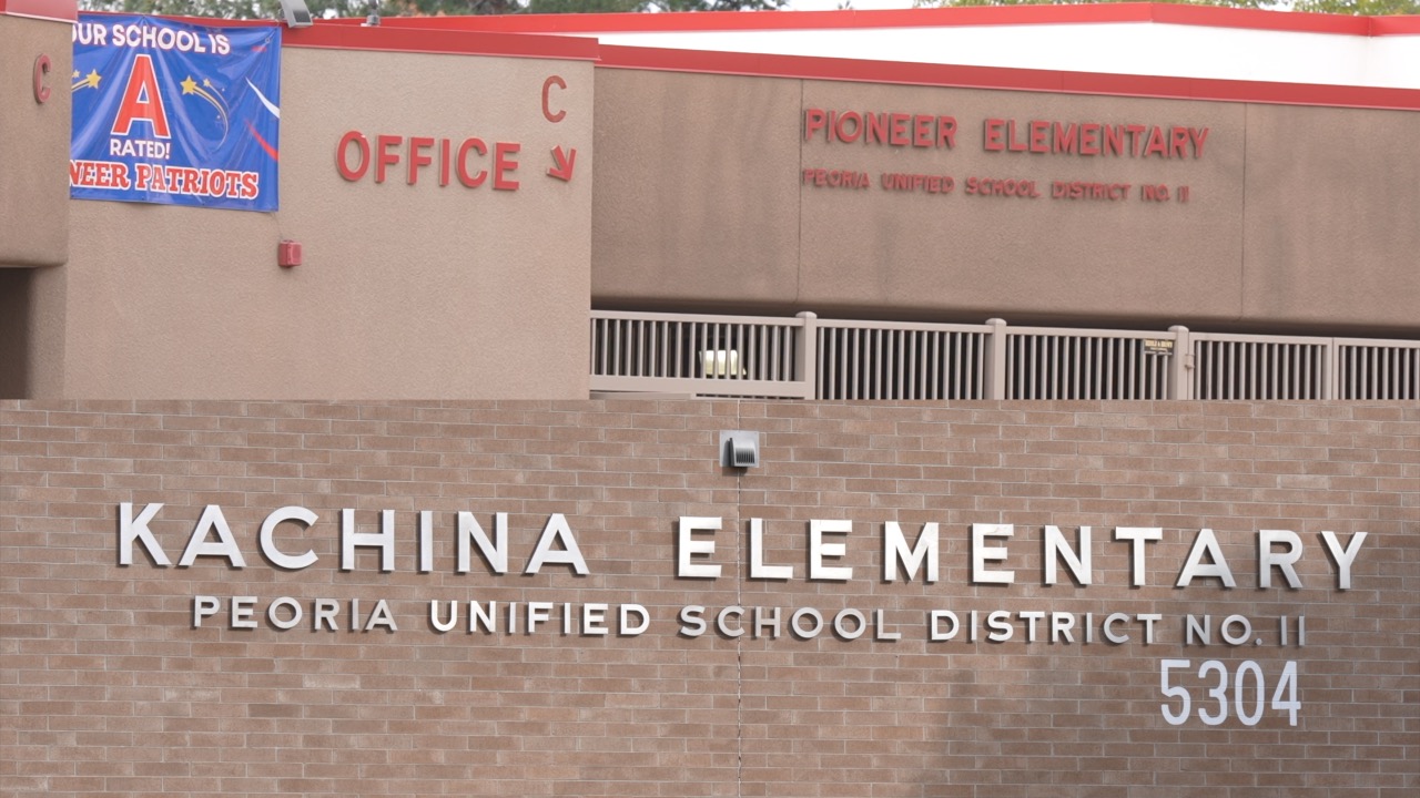 peoria schools to potentially close.jpg