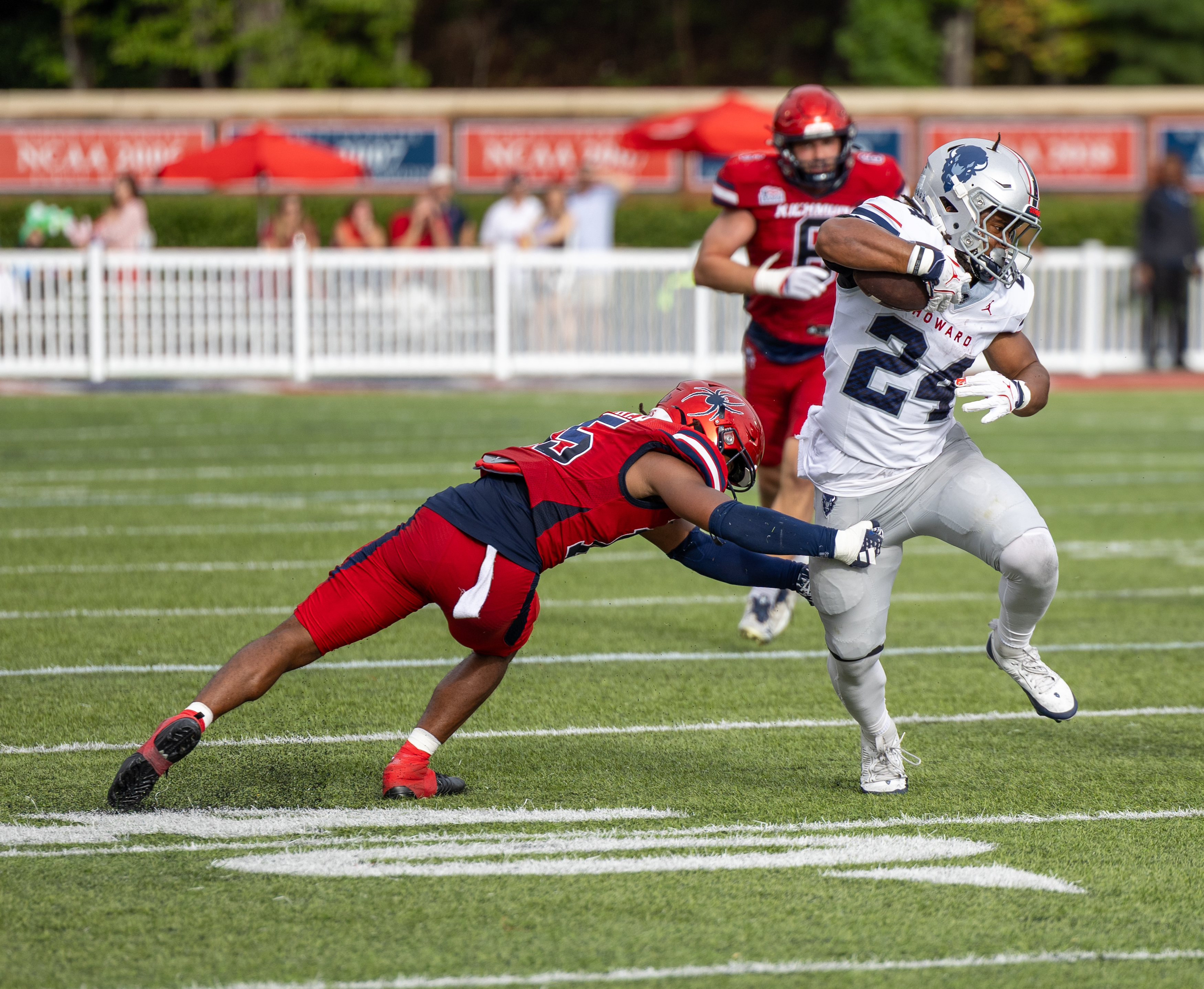 PHOTOS: Richmond pulls off 13-12 comeback win over Howard
