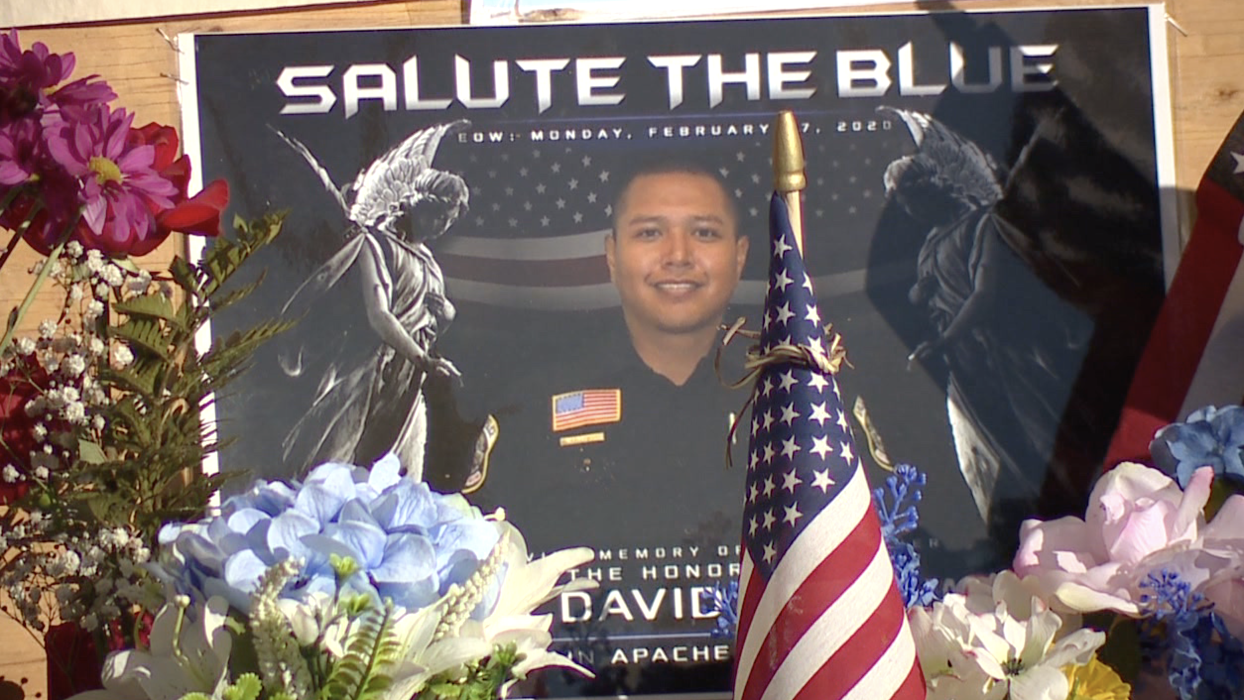 Vigil honors fallen White Mountain Apache Police Officer David Kellywood