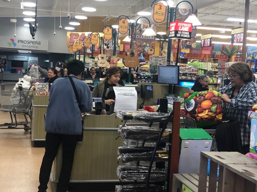 grocery_store_line_register_checkout.jpg