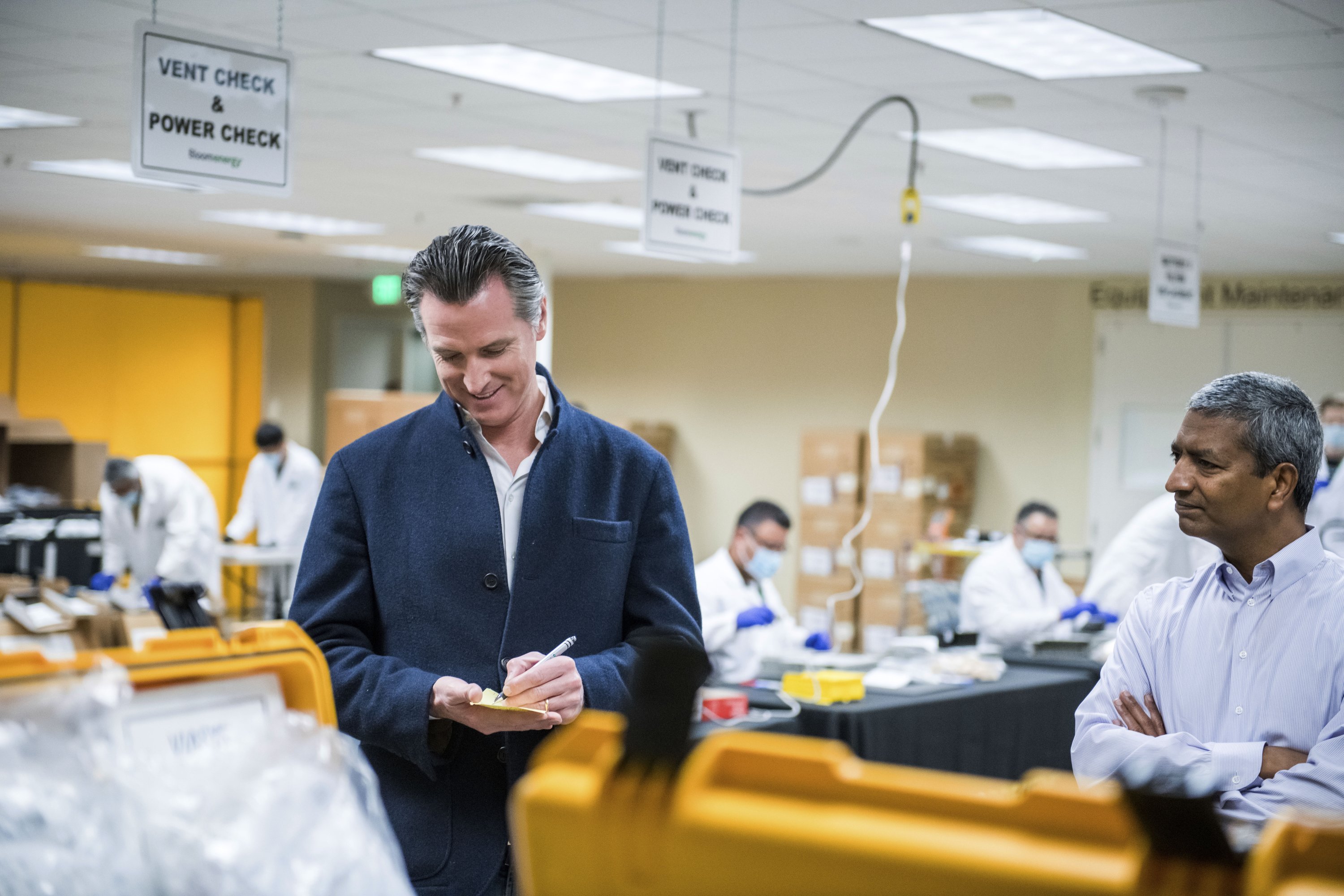 California to lend 500 ventilators to national stockpile