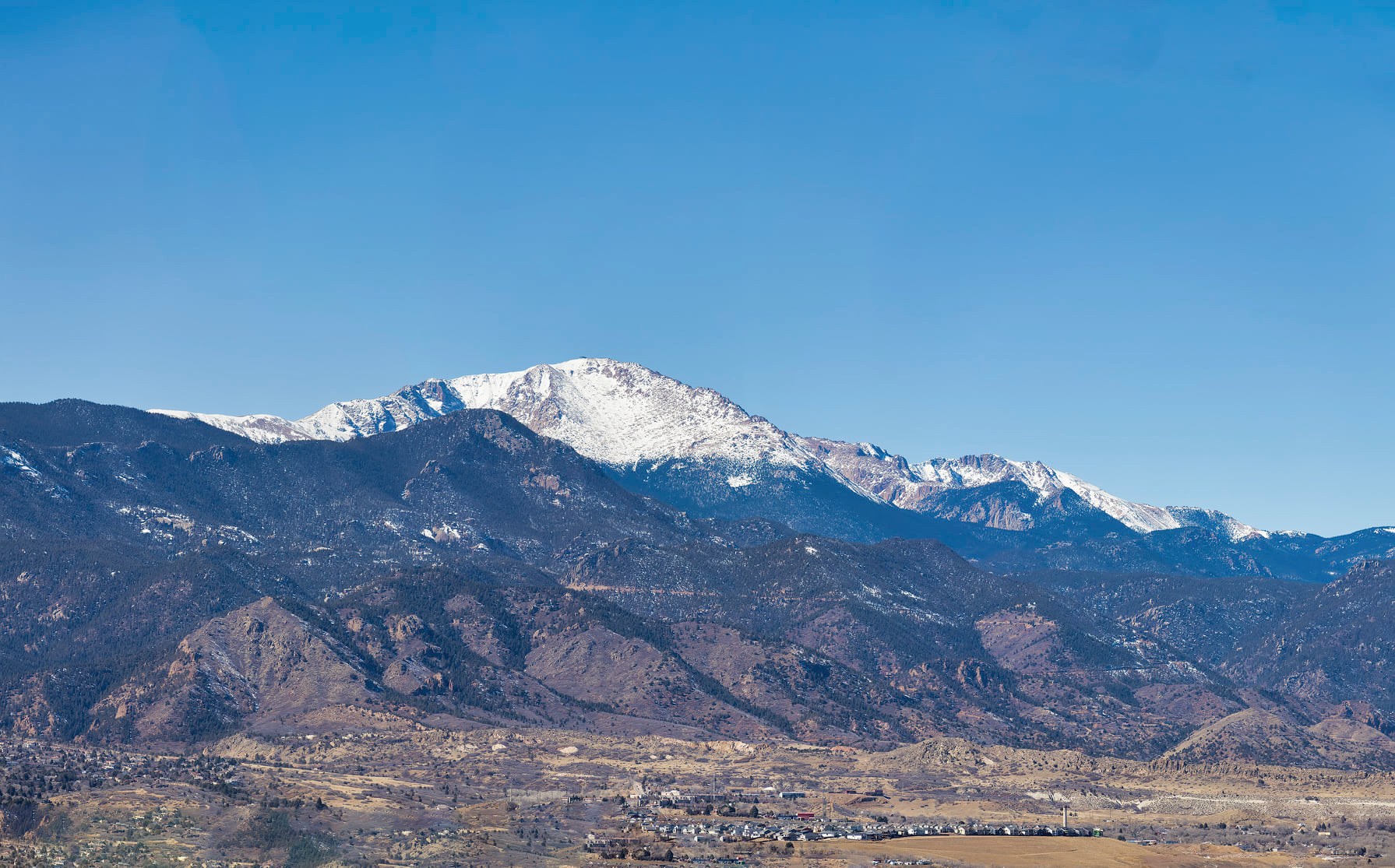 Pikes Peak Larry Marr.jpg