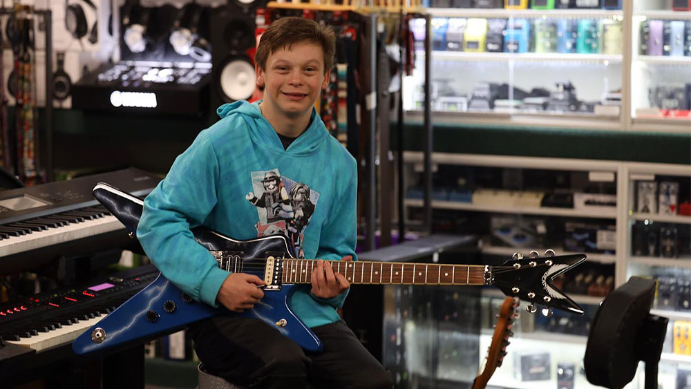 guitarkidnew.jpg