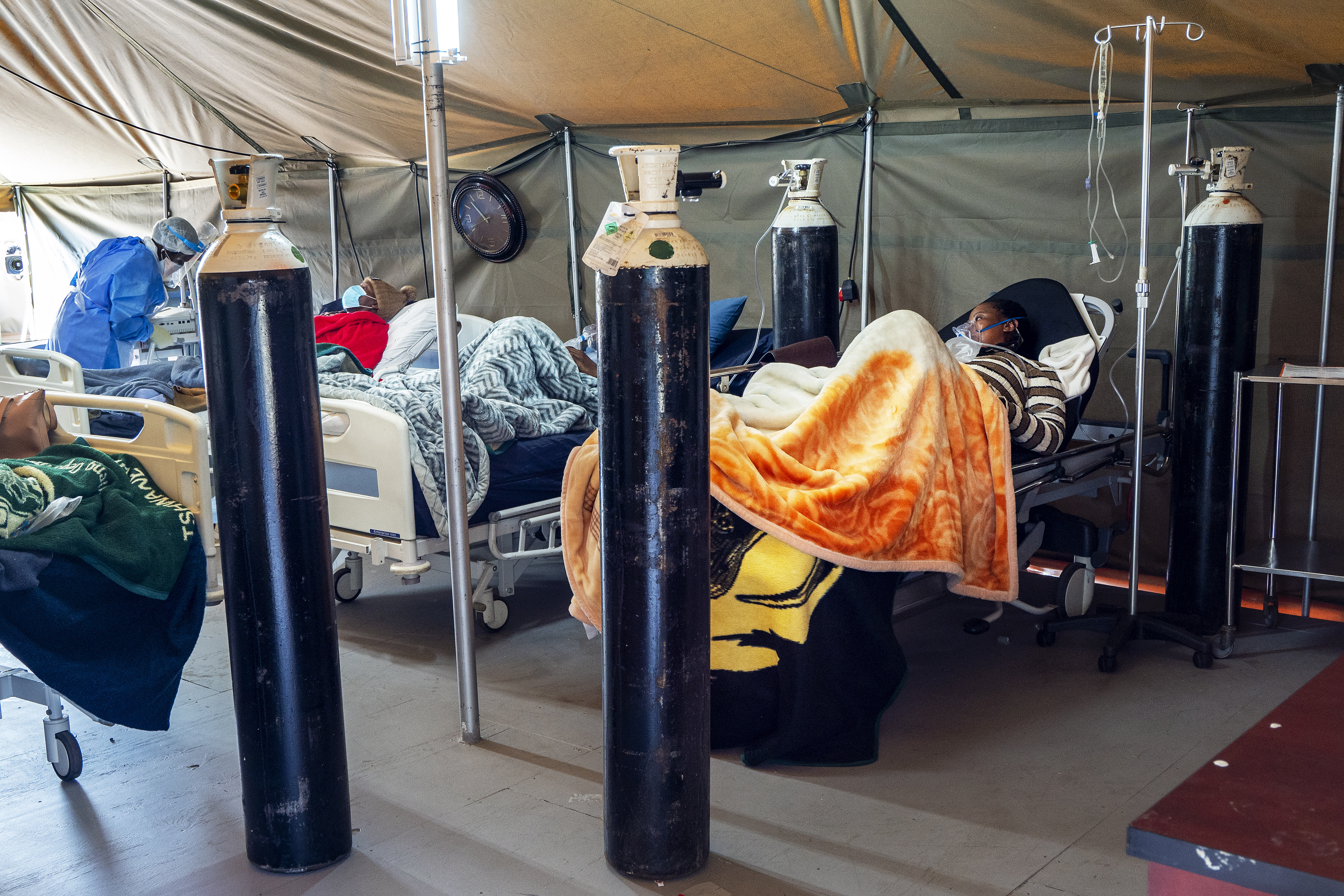 Virus Outbreak South Africa