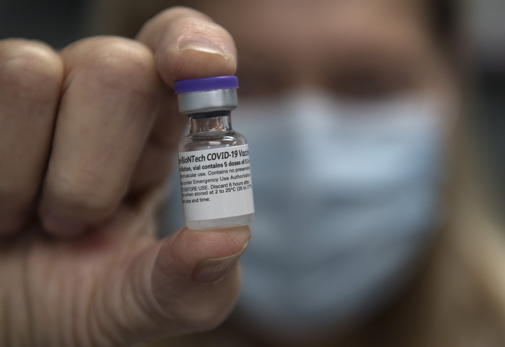 Vaccine first 02.JPG