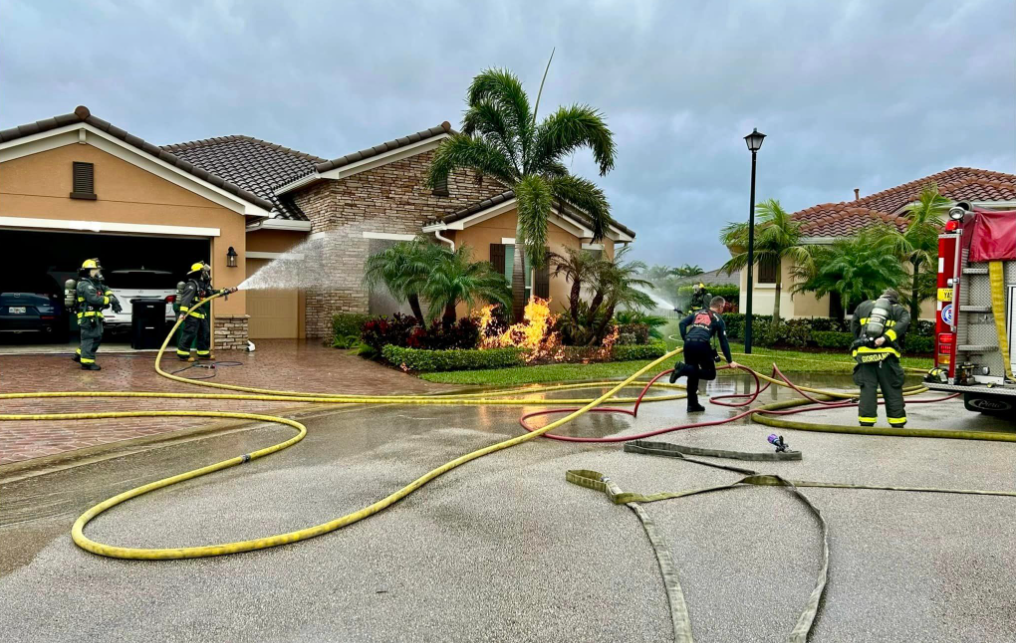 Brush fire from lightning strike to gas line in Port St. Lucie. Jan. 13, 2024.png