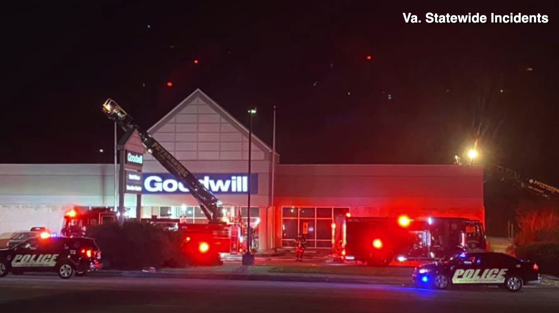 Petersburg Goodwill 05.jpg