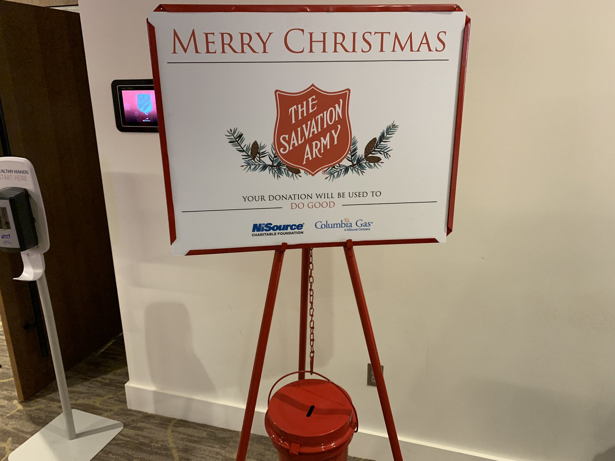 RED BUCKET.jpg