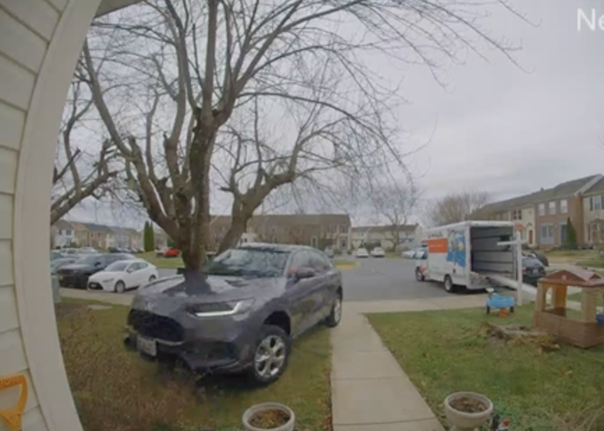 car strikes house in Bel Air.png