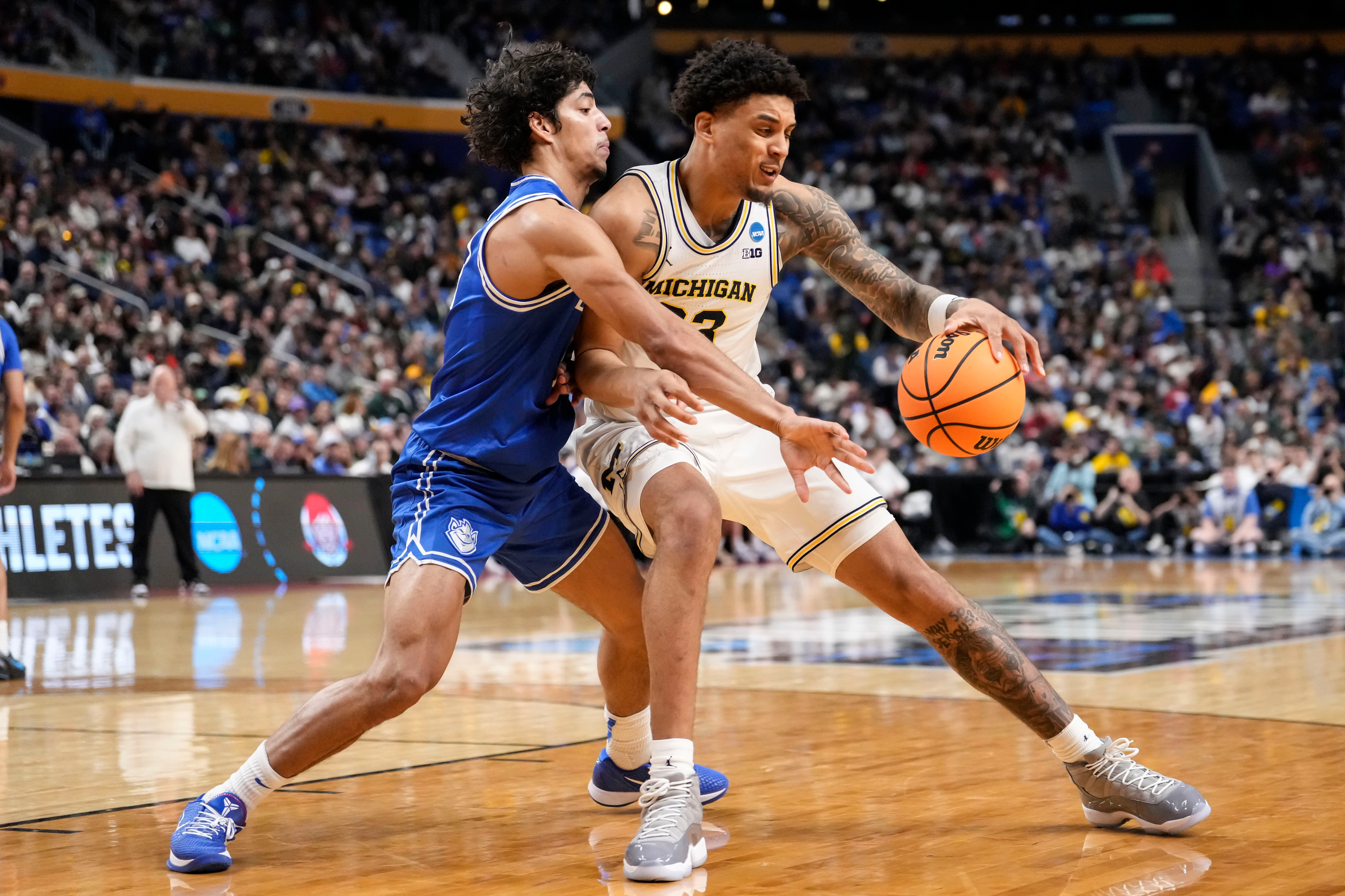 Yaxel Lendeborg, Dion Brown