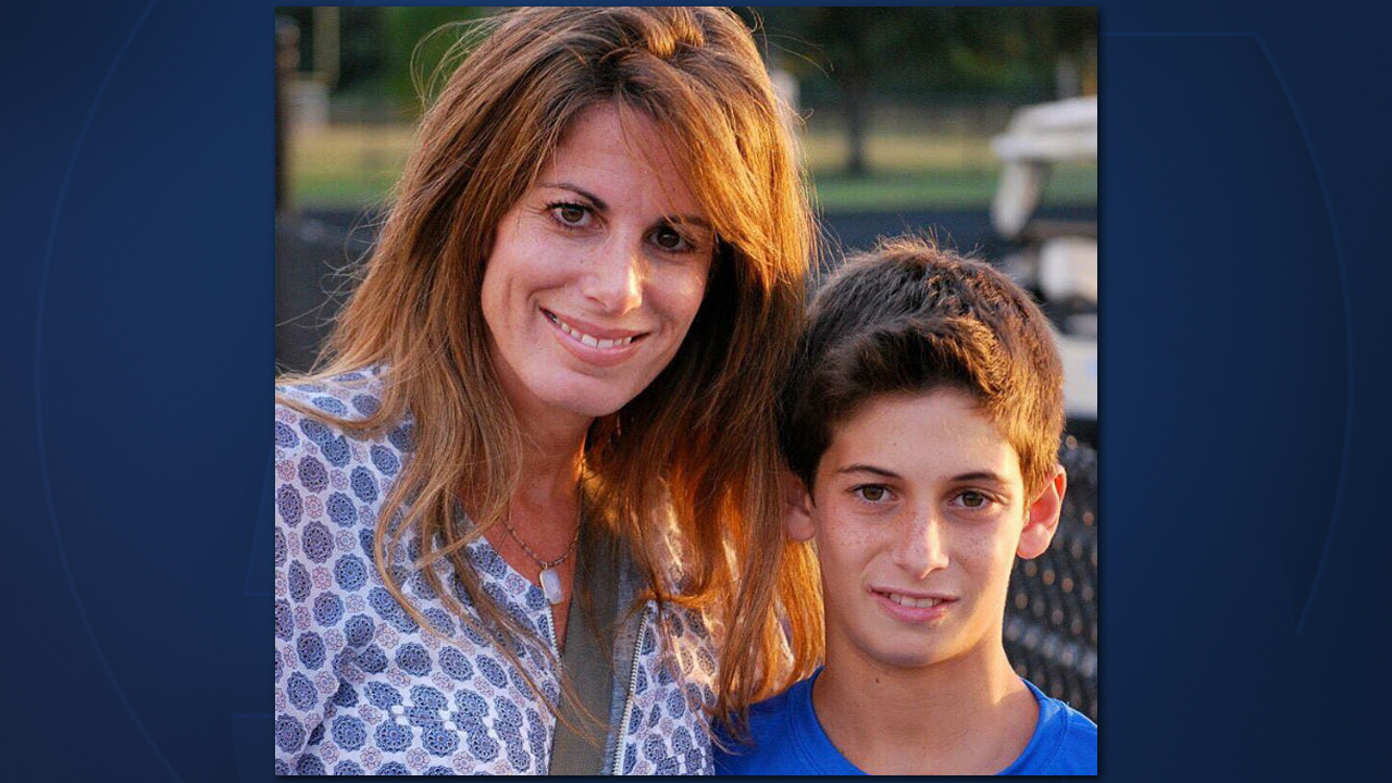Perry Cohen and his mother Pamela