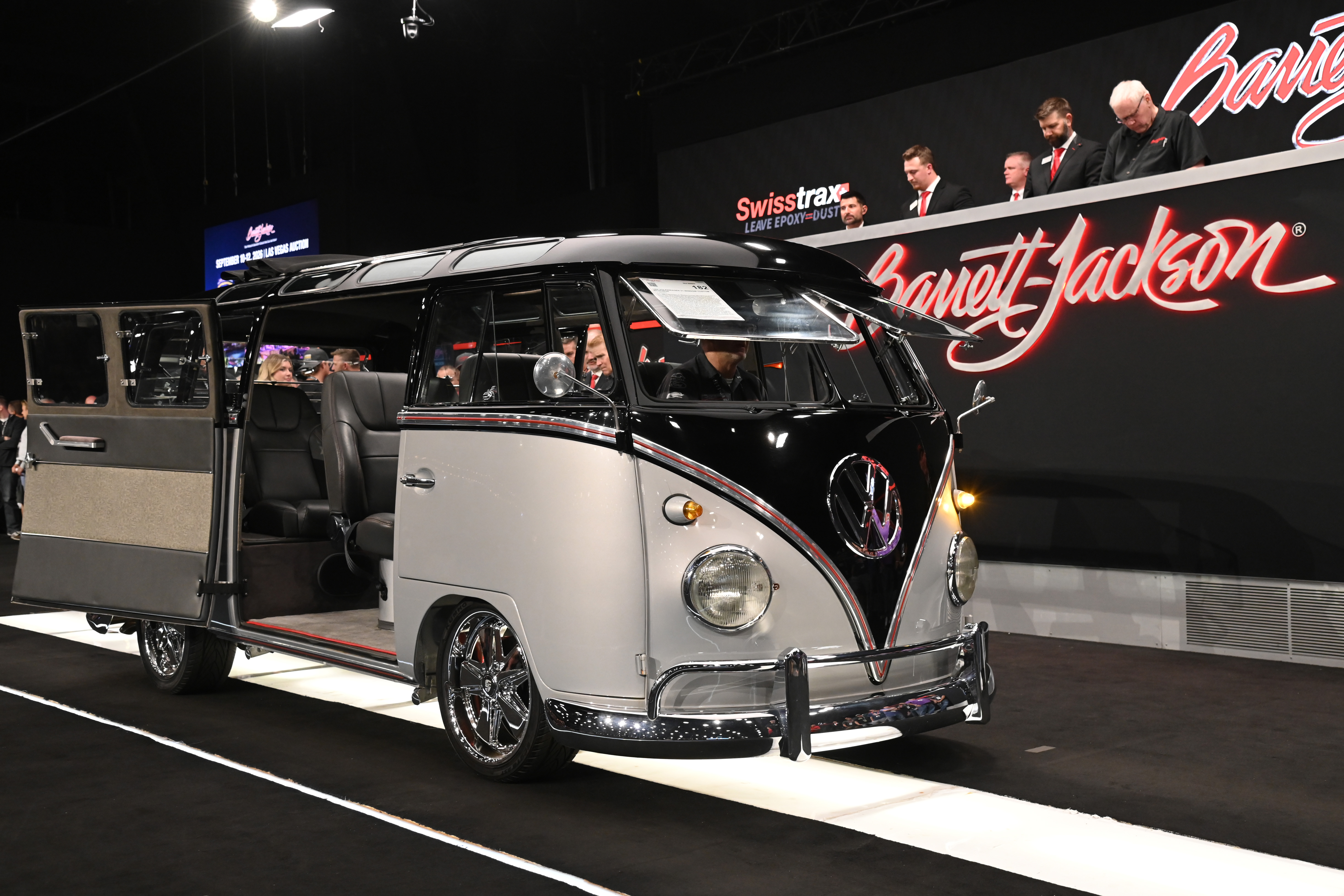 1966 VOLKSWAGEN 21-WINDOW CUSTOM MICROBUS 