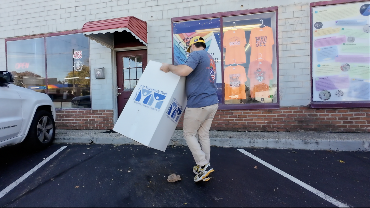 Local business owners rally to help nonprofit as the community faces SNAP uncertainty 