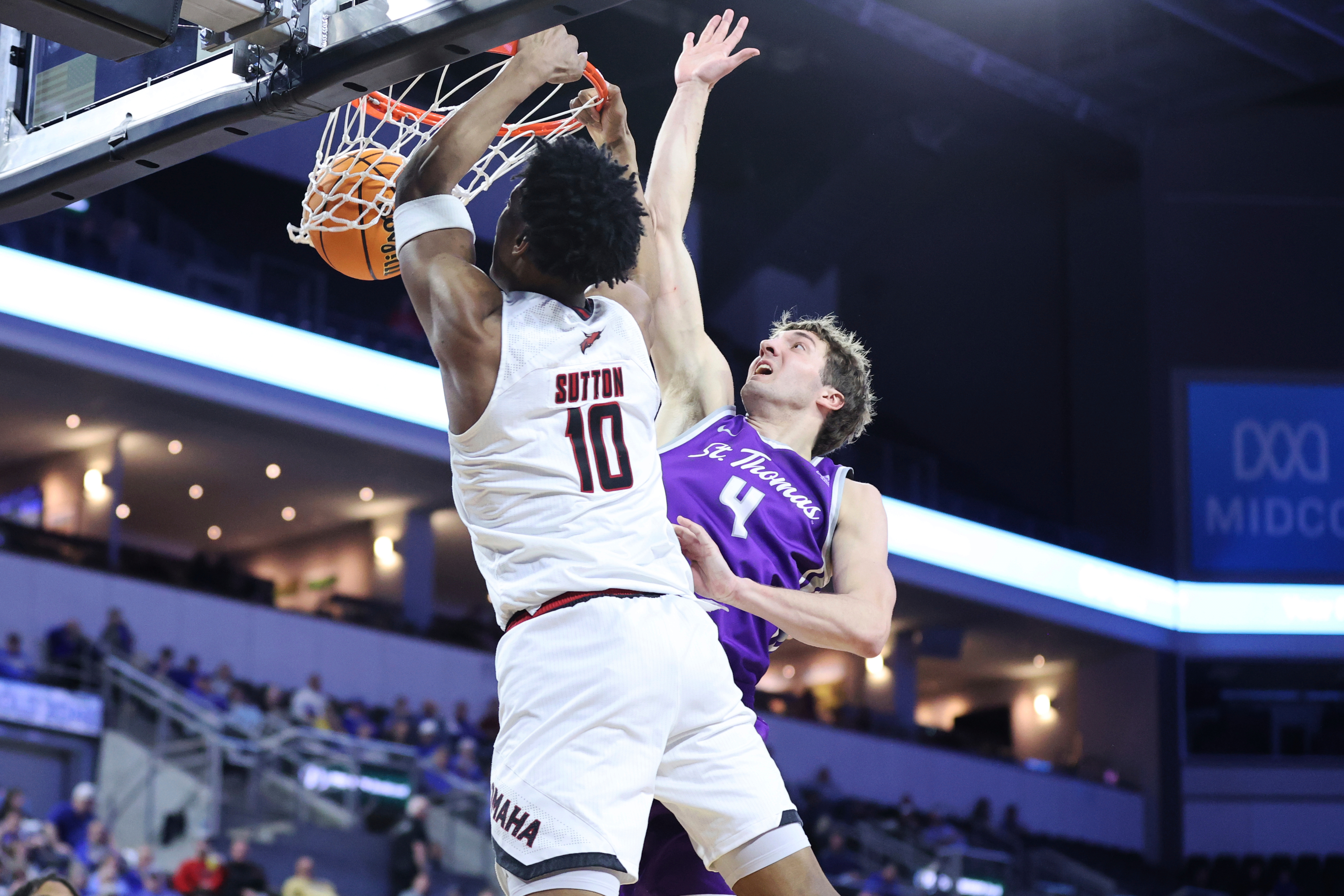 SUM Omaha St Thomas Basketball