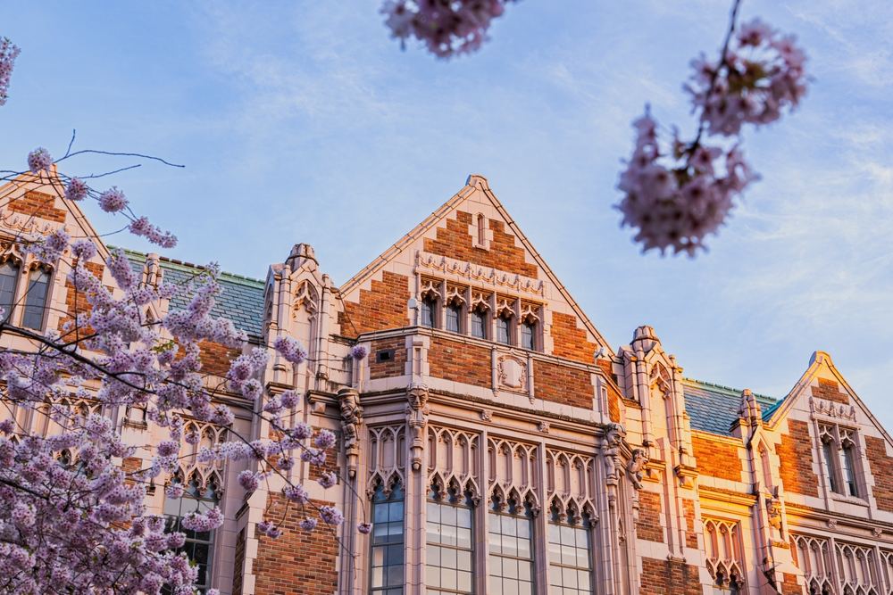 Seattle,Wa,Usa,-,April,7th,2025:,Uw,Campus,With