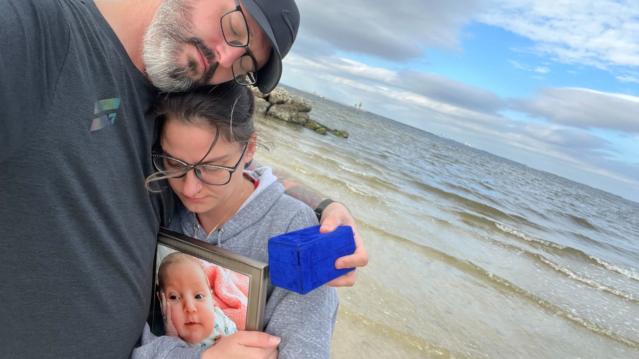 Mother pleading for daughter's stolen ashes to be returned