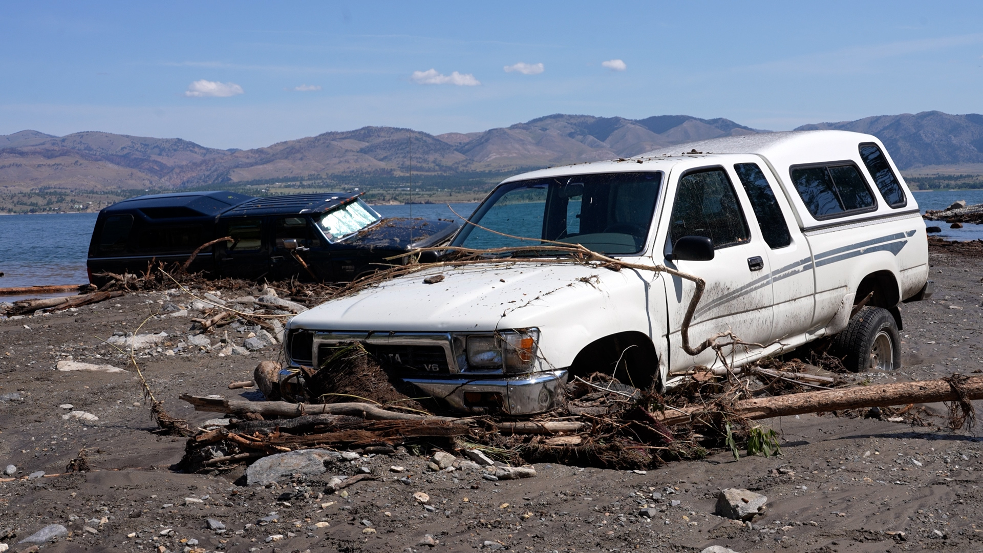 trucks.jpg