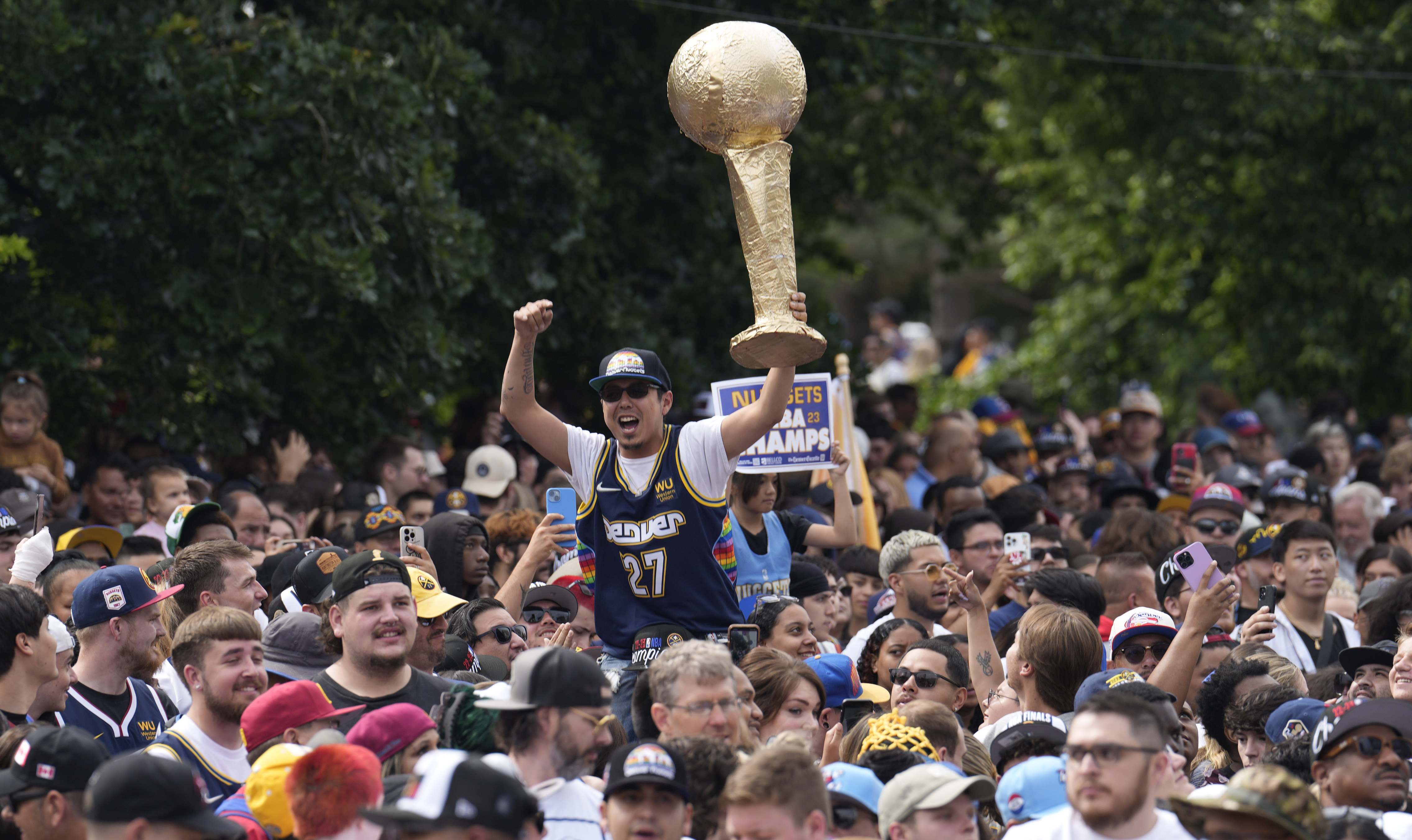 Nuggets Parade Basketball
