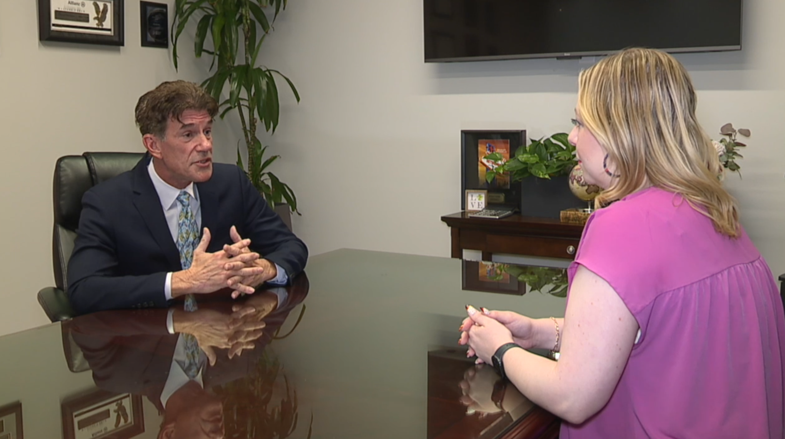 How to protect seniors before they're swindled by a scammer: Local expert weighs in