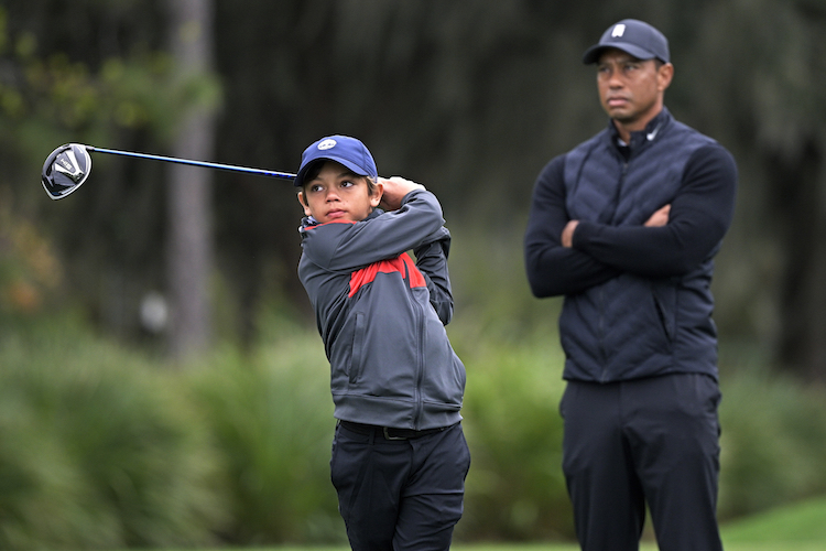 APTOPIX Father Son Challenge Golf