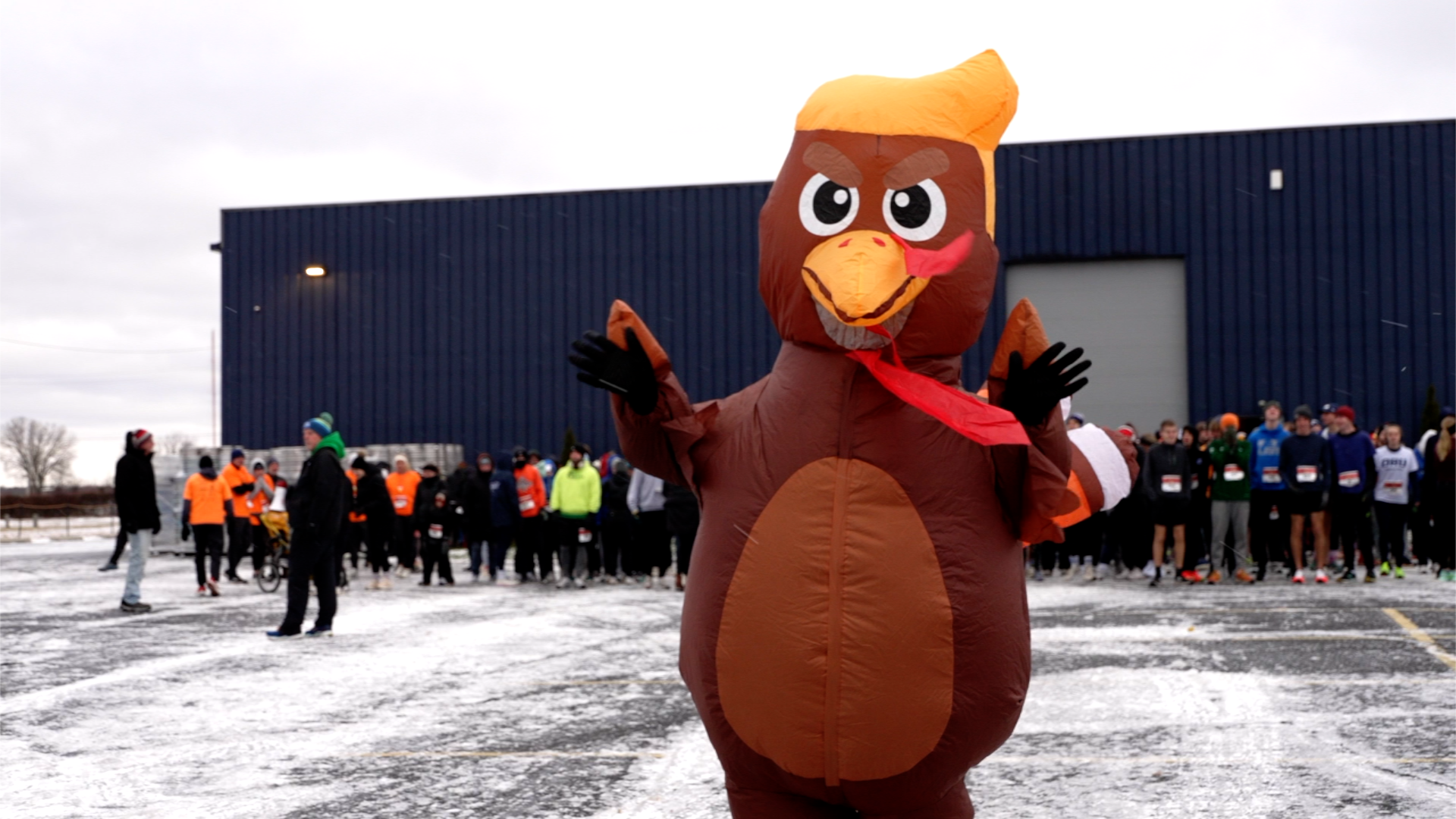 Muskegon Turkey Trot raises funds to support food-insecure kids on Thanksgiving