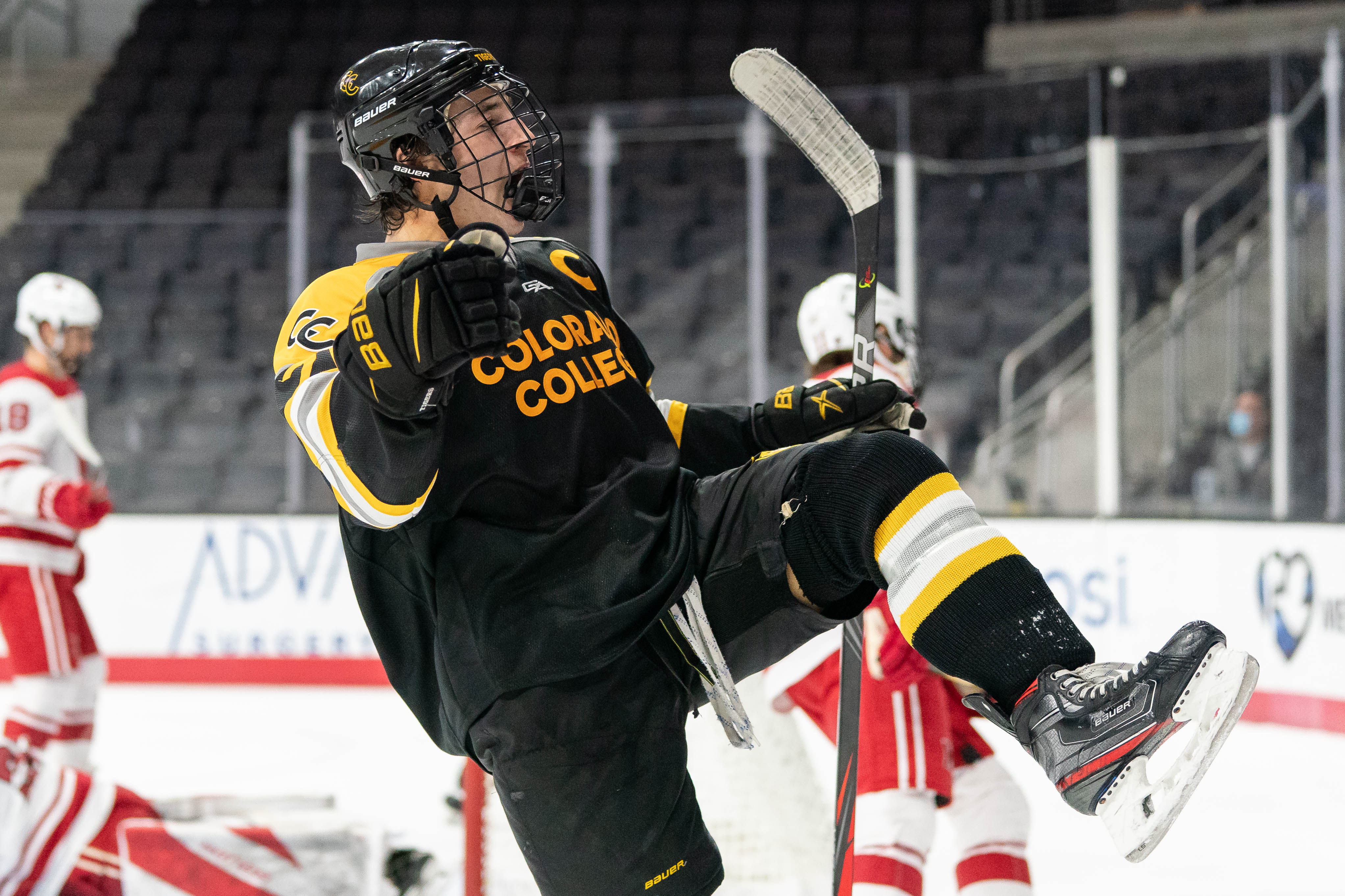CC hockey captain Cruikshank enters transfer portal