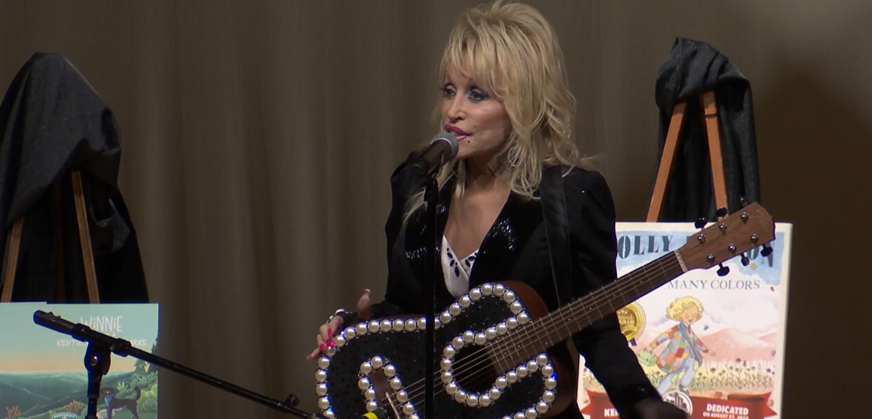 dolly at lyric.png