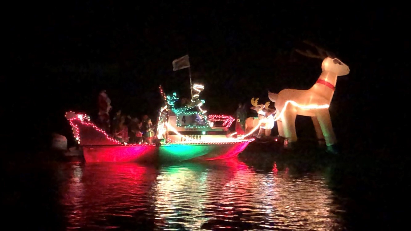 lighted boat parade.jpg