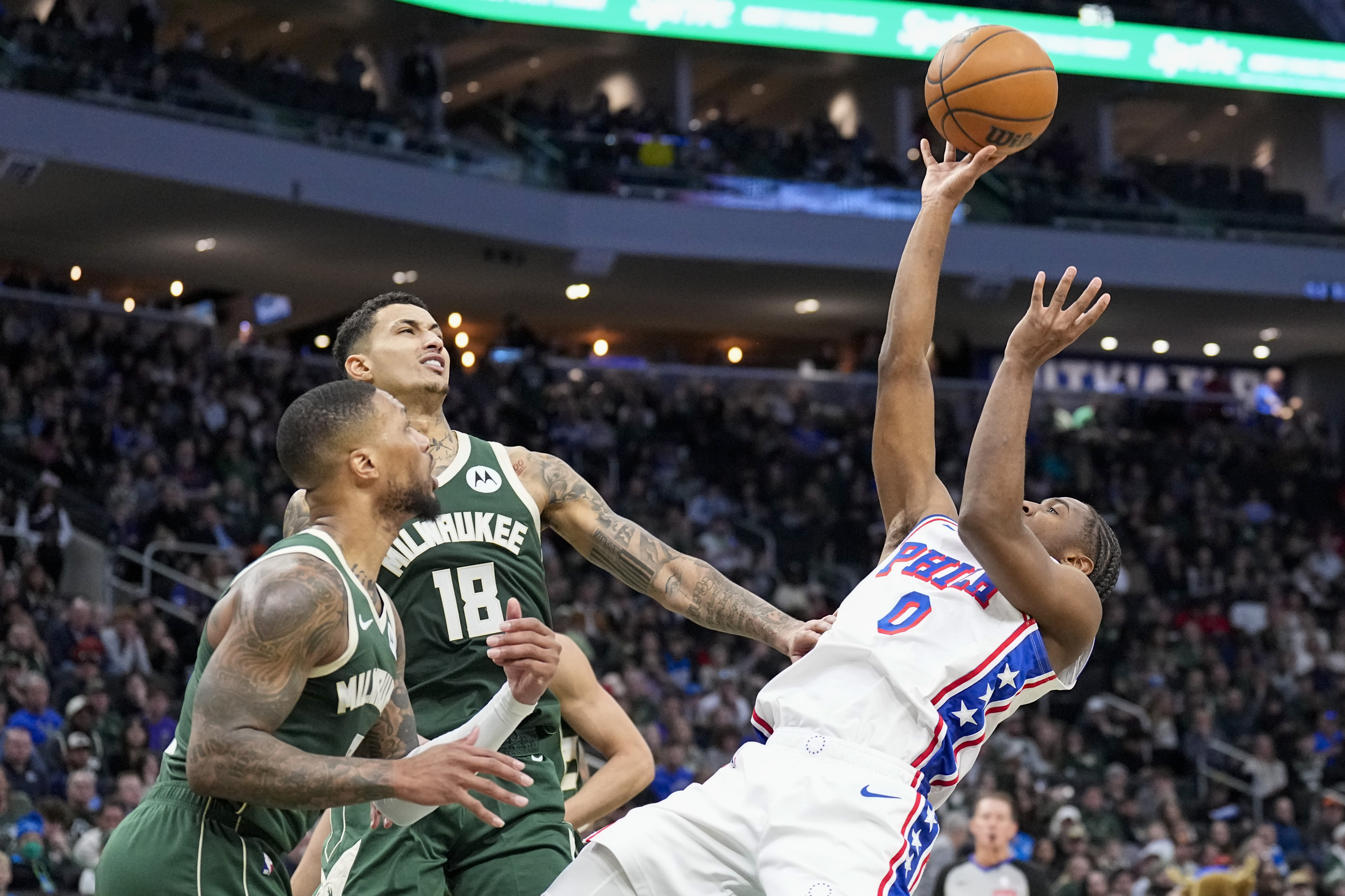 76ers Bucks Basketball