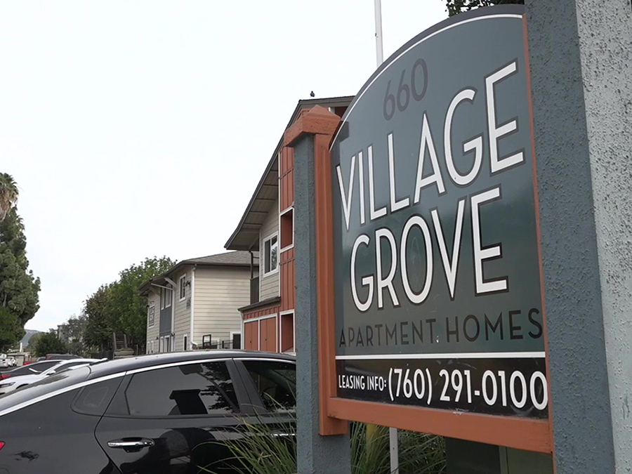 escondido_village_grove_apartment.jpg