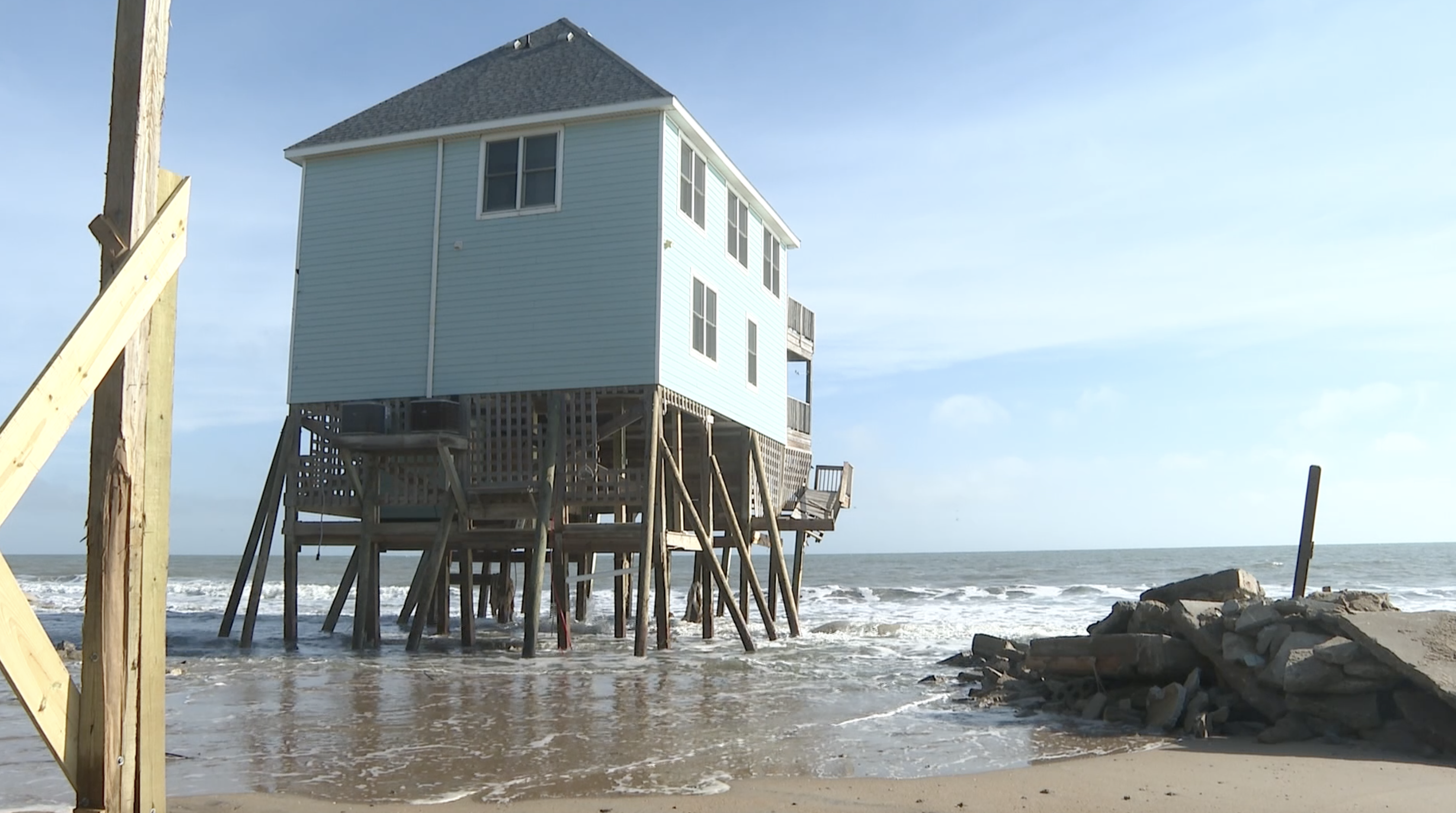 CRC Threatened Oceanfront Structures