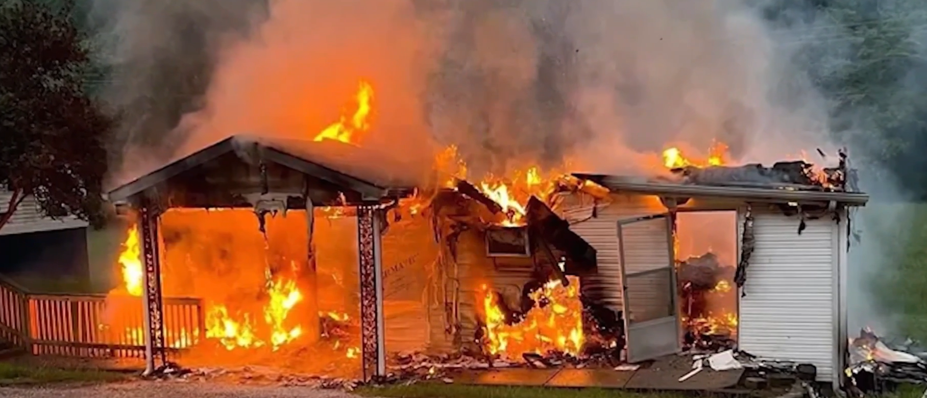 clay co church fire.png