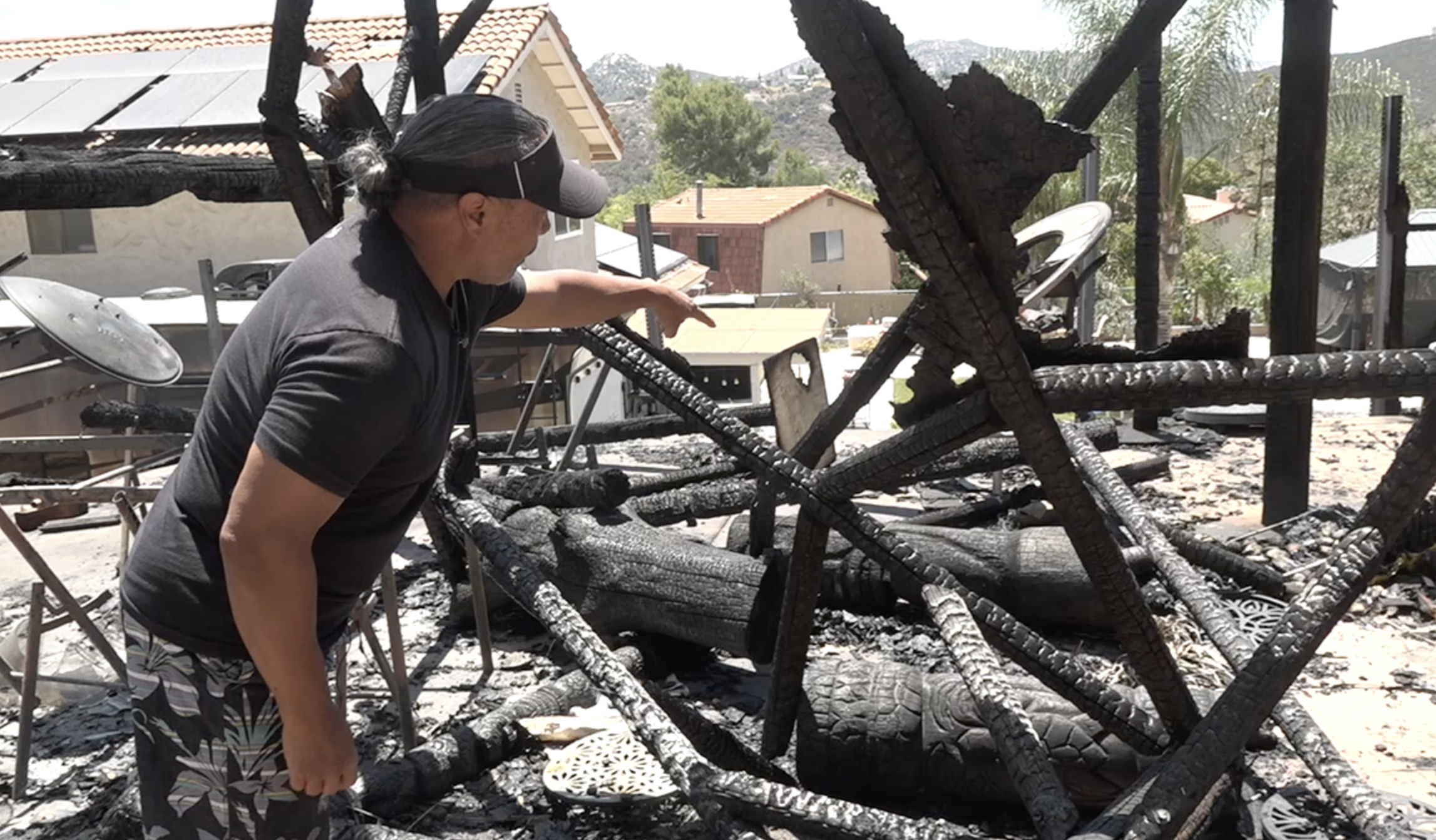Creelman Fire damages homes, destroys gazebo in San Diego Country Estates