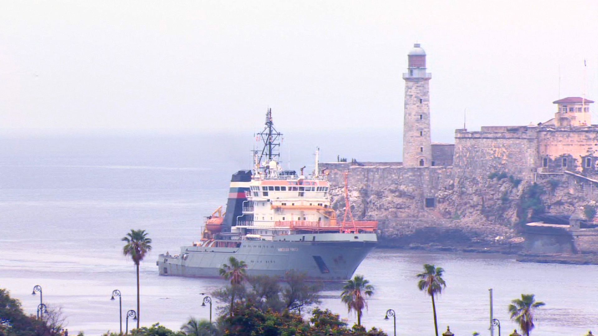 Russian ships arrive in Cuba