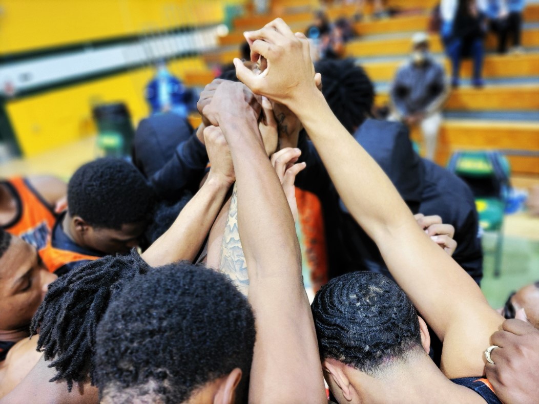 Opelousas Basketball 2021.jpg