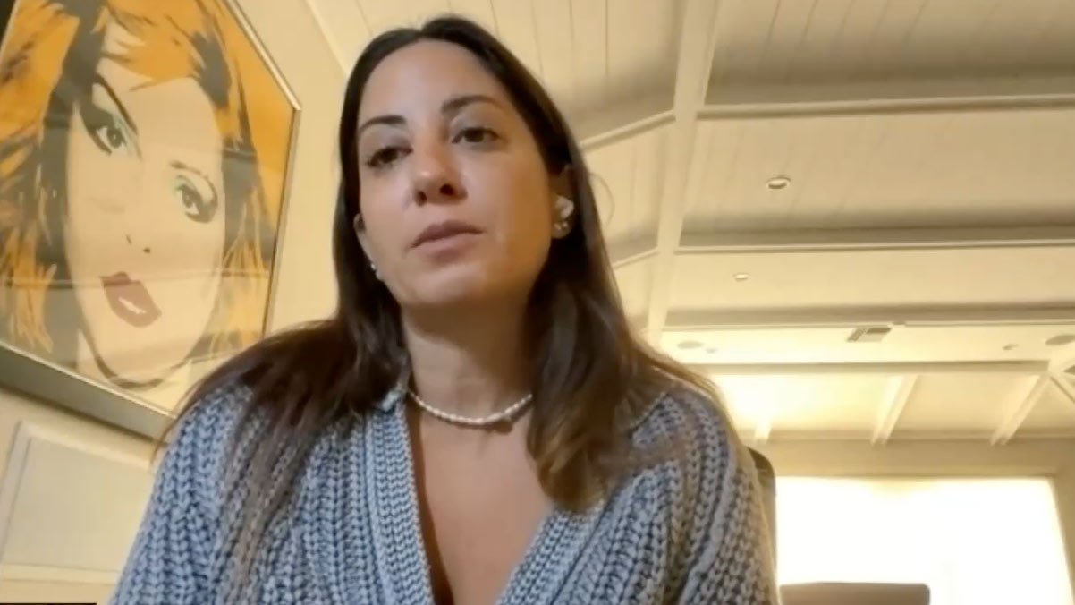 Deanna Linder describes the terrifying moments of escaping Israel and flying to the U.S. with her three children amid the war with Hamas.