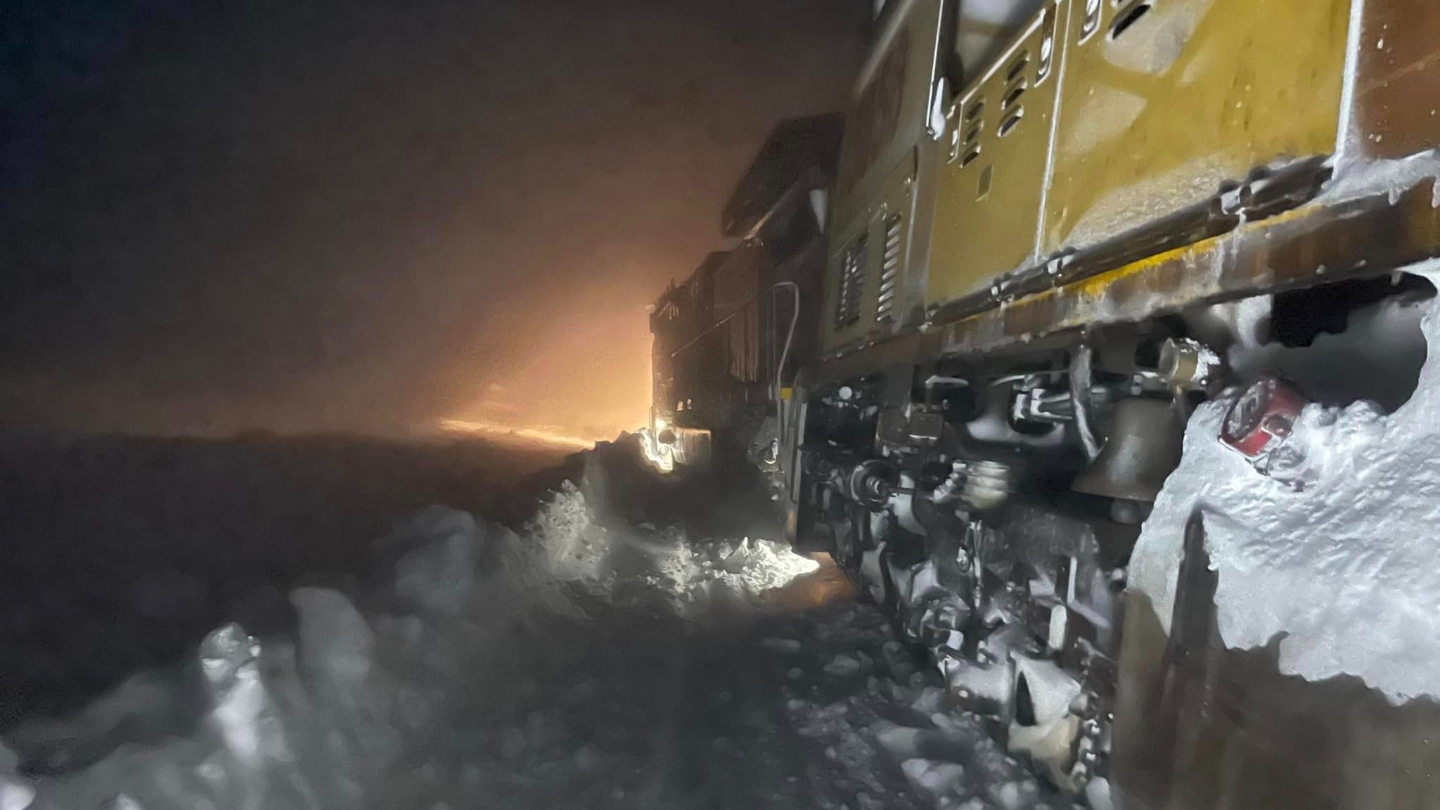 Train derails at Monida crossing in Beaverhead County - Vimarsana News