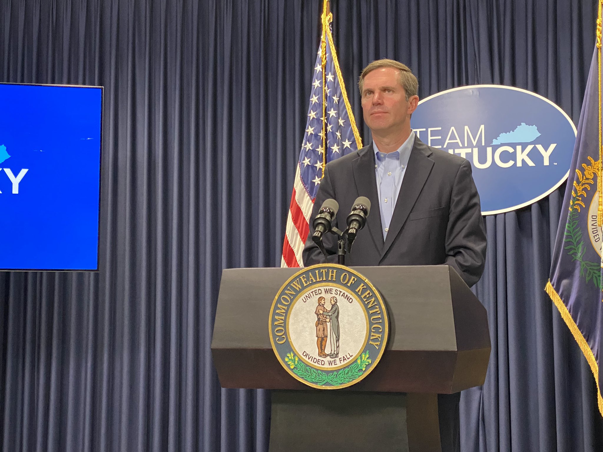 beshear (3).jfif