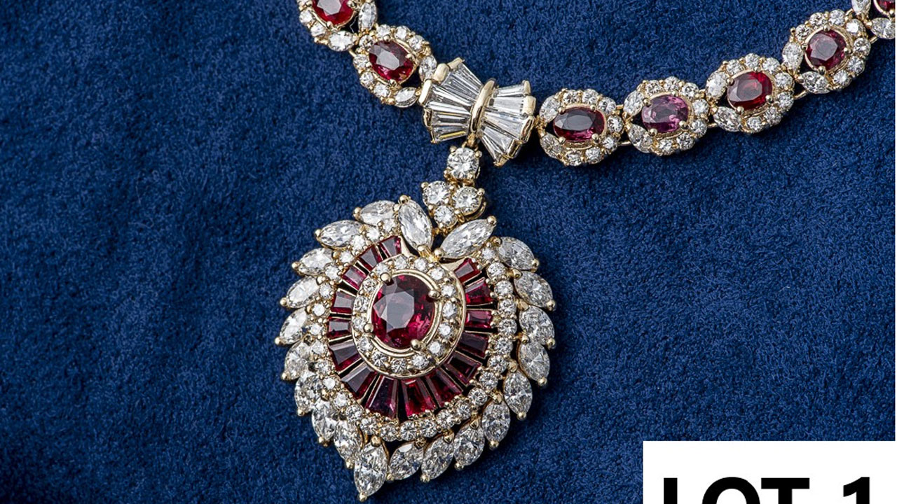 Necklace up for auction by state on Sept. 25, 2021