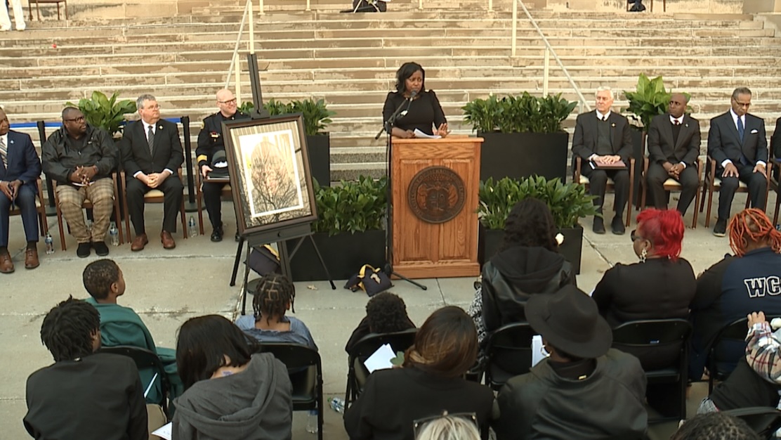 judge otto speaks about drexel .jpg