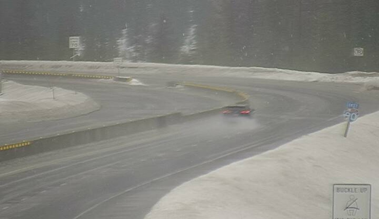 Ponding water posing hazard on Interstate 90 in Mineral County - Vimarsana News