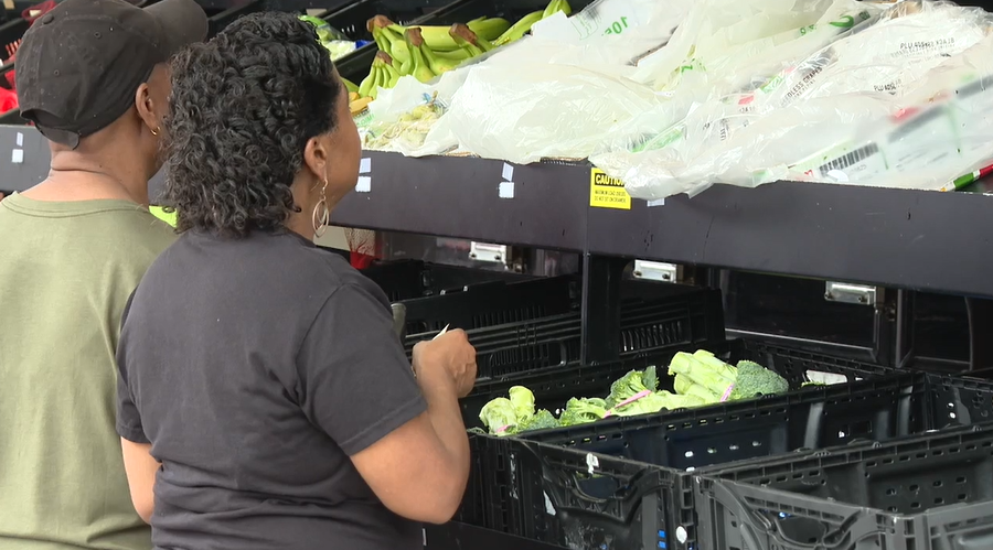 MAKIN GROCERIES MOBILE MARKET.png