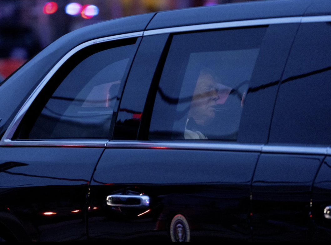 | President Donald Trump arrives to the White House Correspondents Dinner, Saturday, April 25, 2026, in Washington. (AP Photo/Allison Robbert)