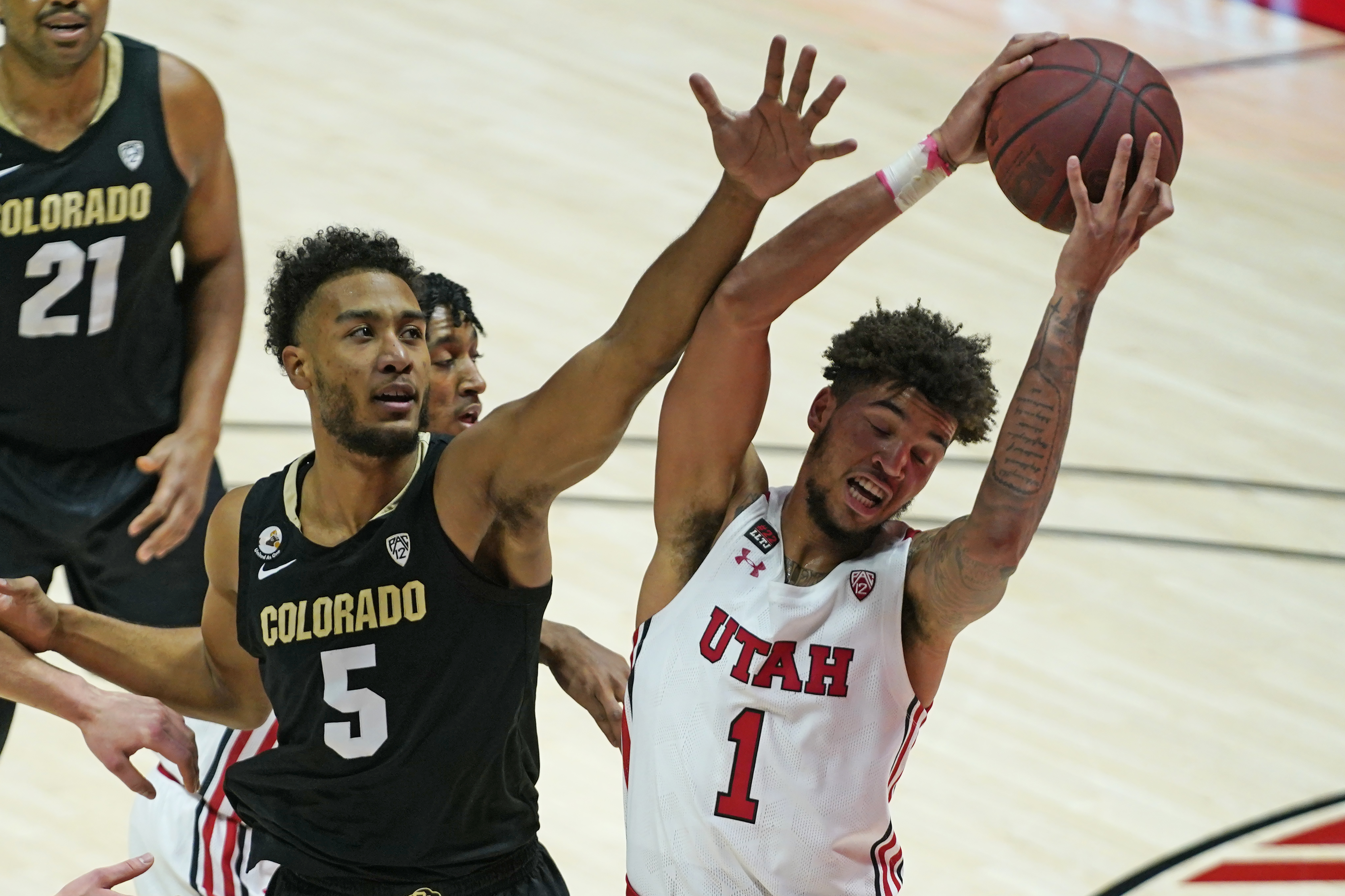 D'Shawn Schwartz, Timmy Allen