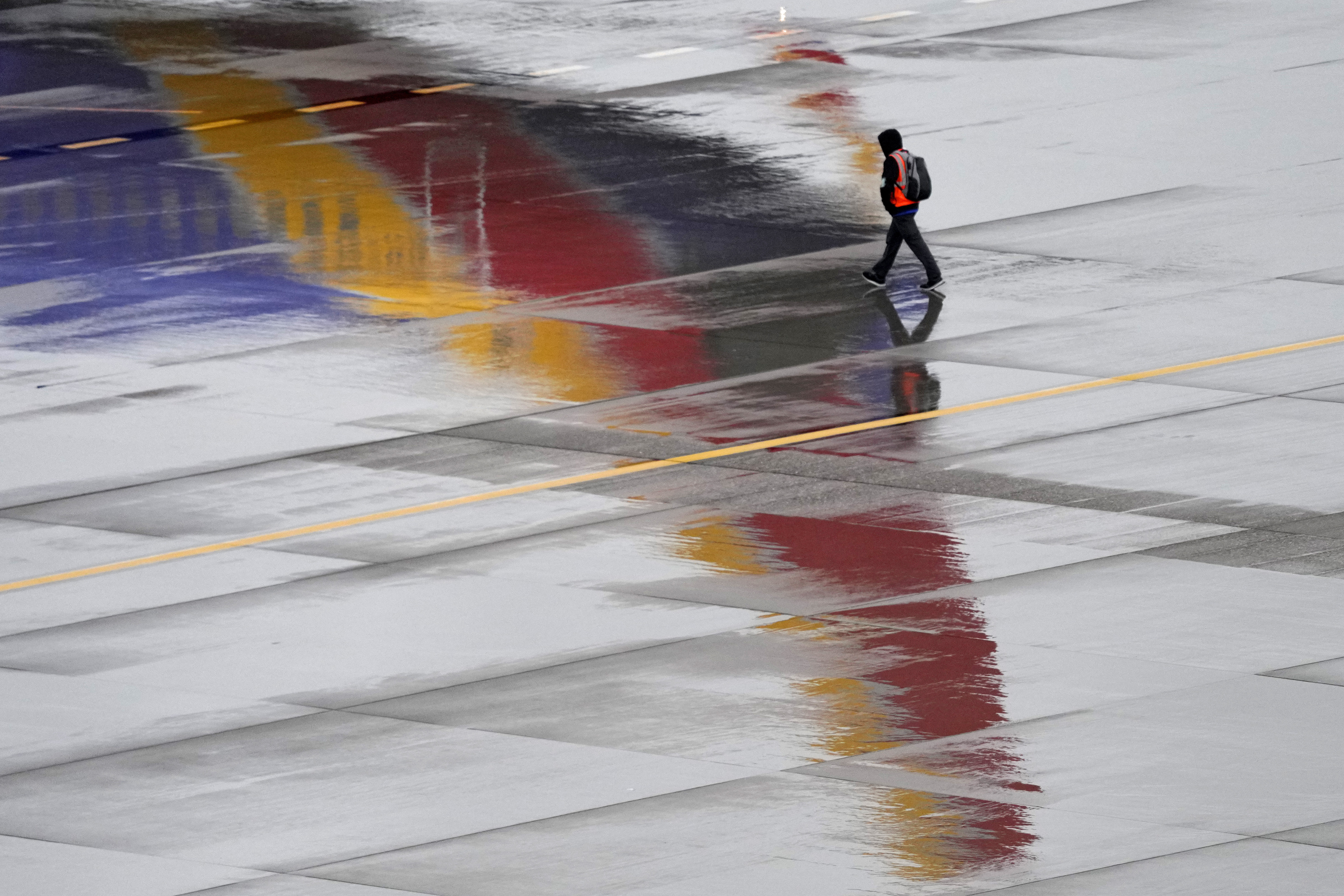 APTOPIX Winter Weather Travel Phoenix