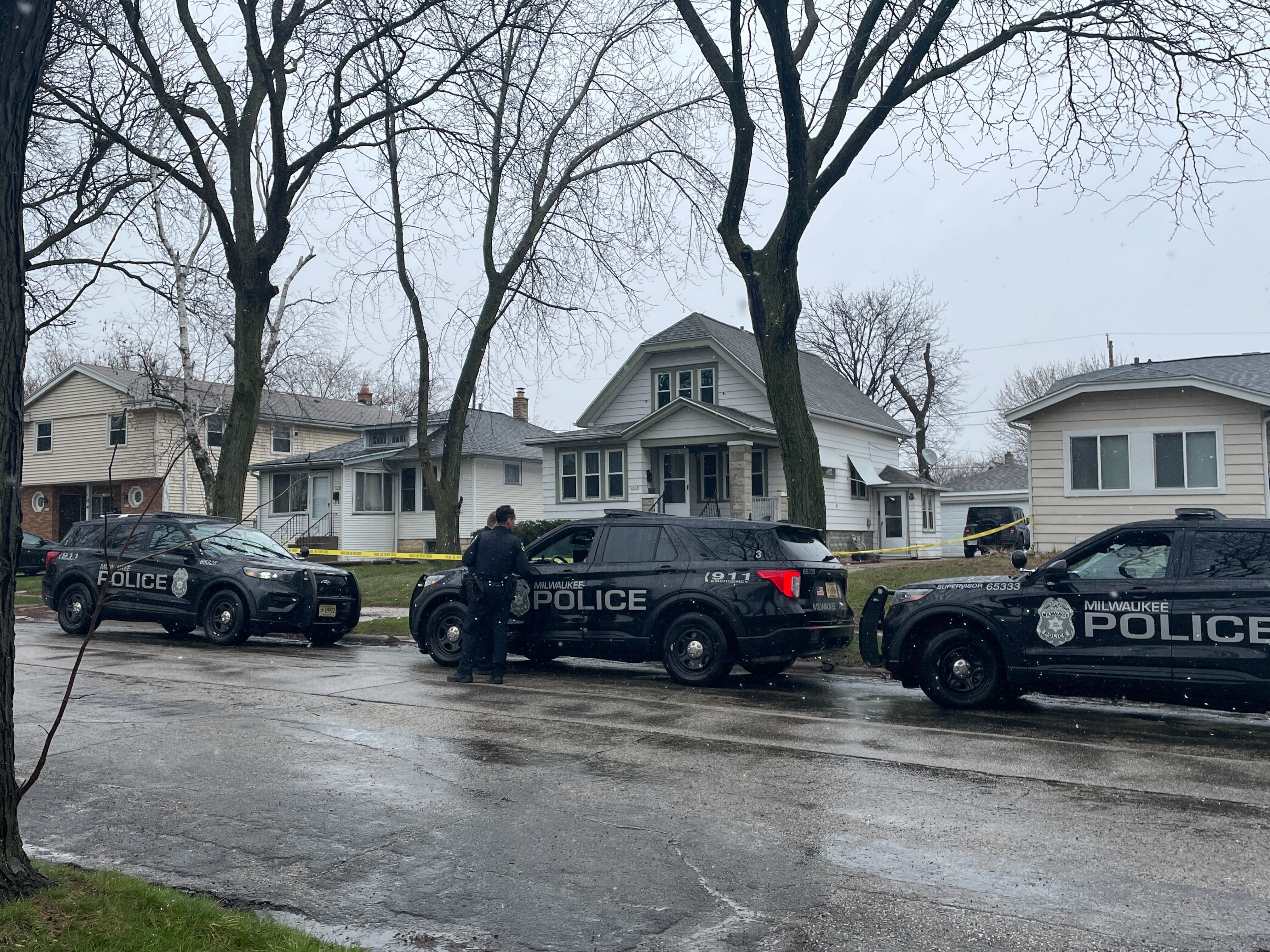 Milwaukee police respond to woman injured outside her home