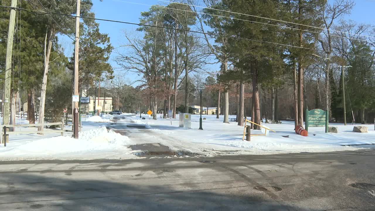 Man found dead outside Richmond center; cold weather may be factor