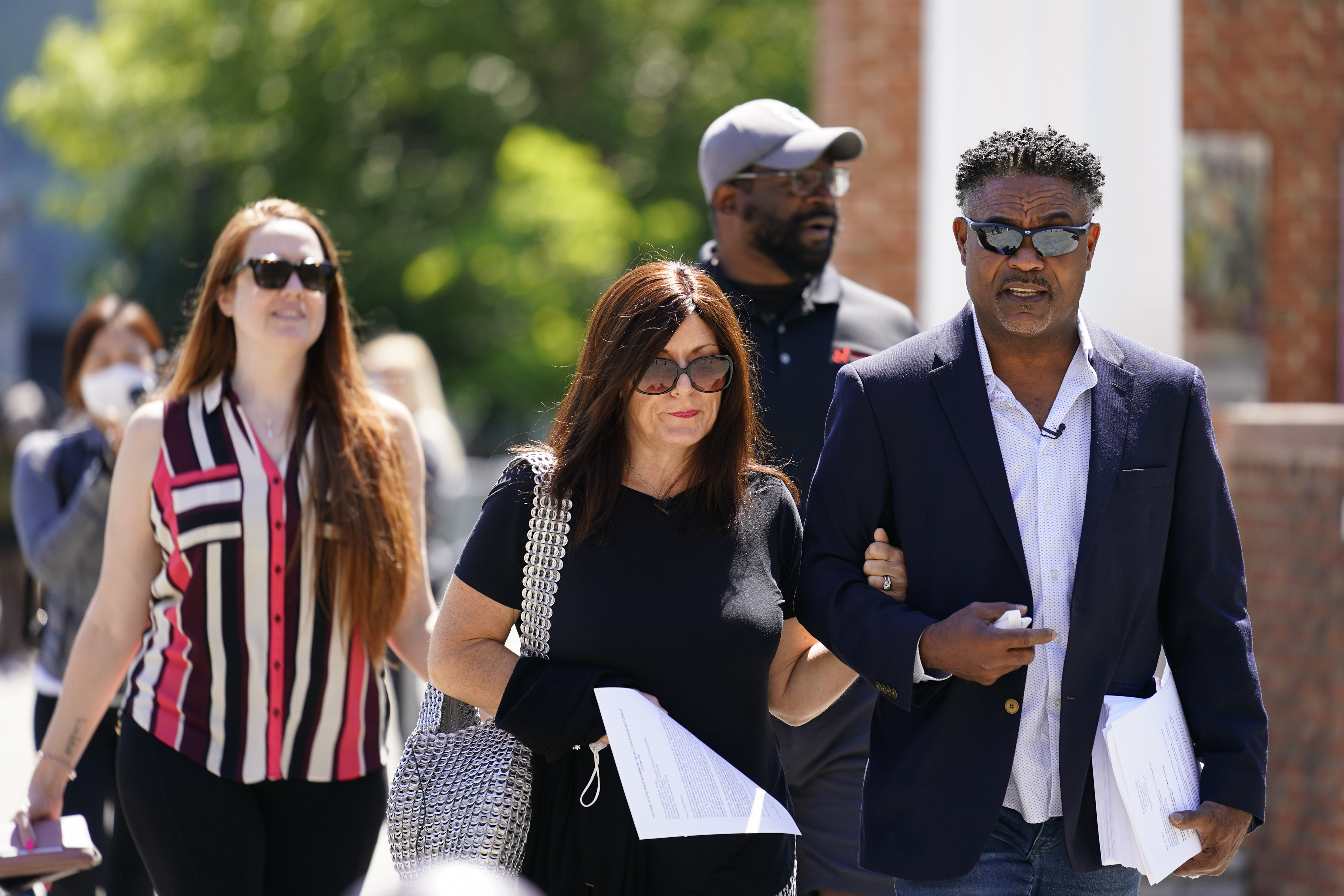 Brooke Vaughn, Amy Lewis, Clarence Vaughn III, Ken Jenkins