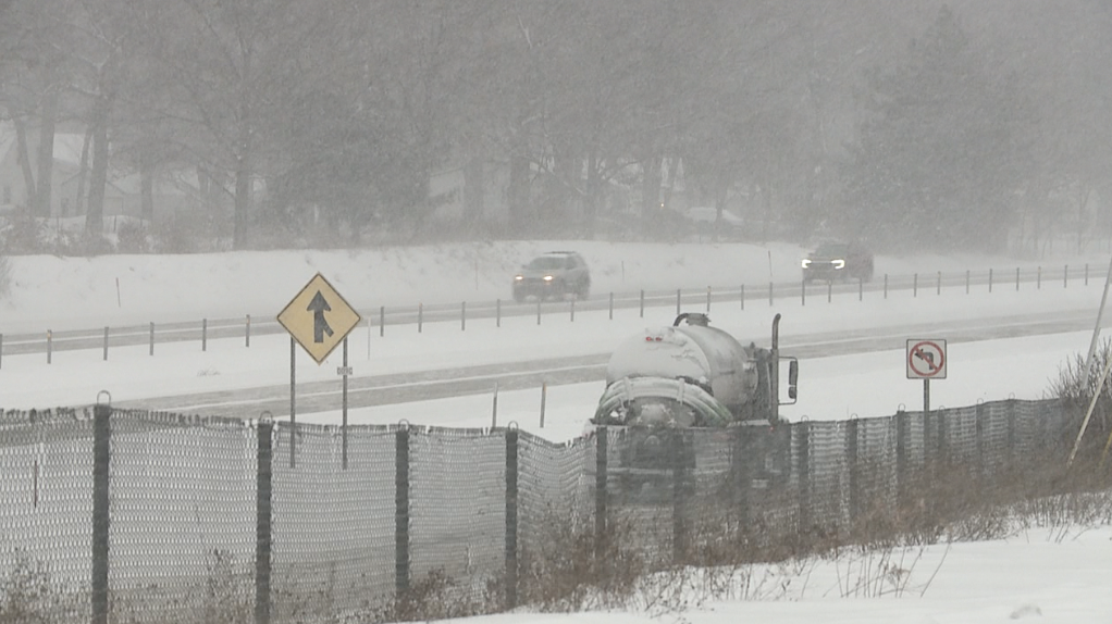 Muskegon County Road Commission - Drivers on 31 with snow 